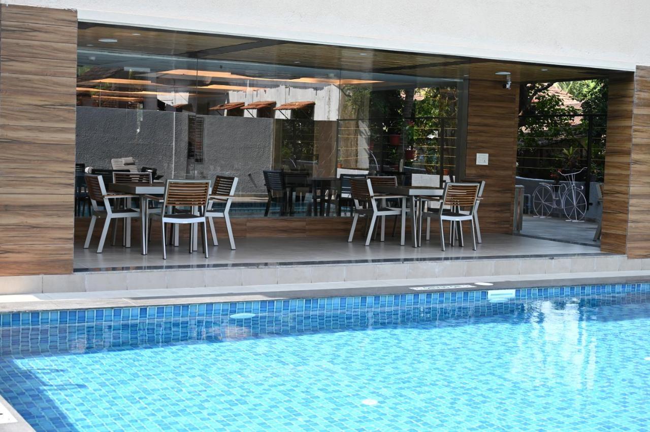 Resort The Lohias, Goa Candolim Exterior photo
