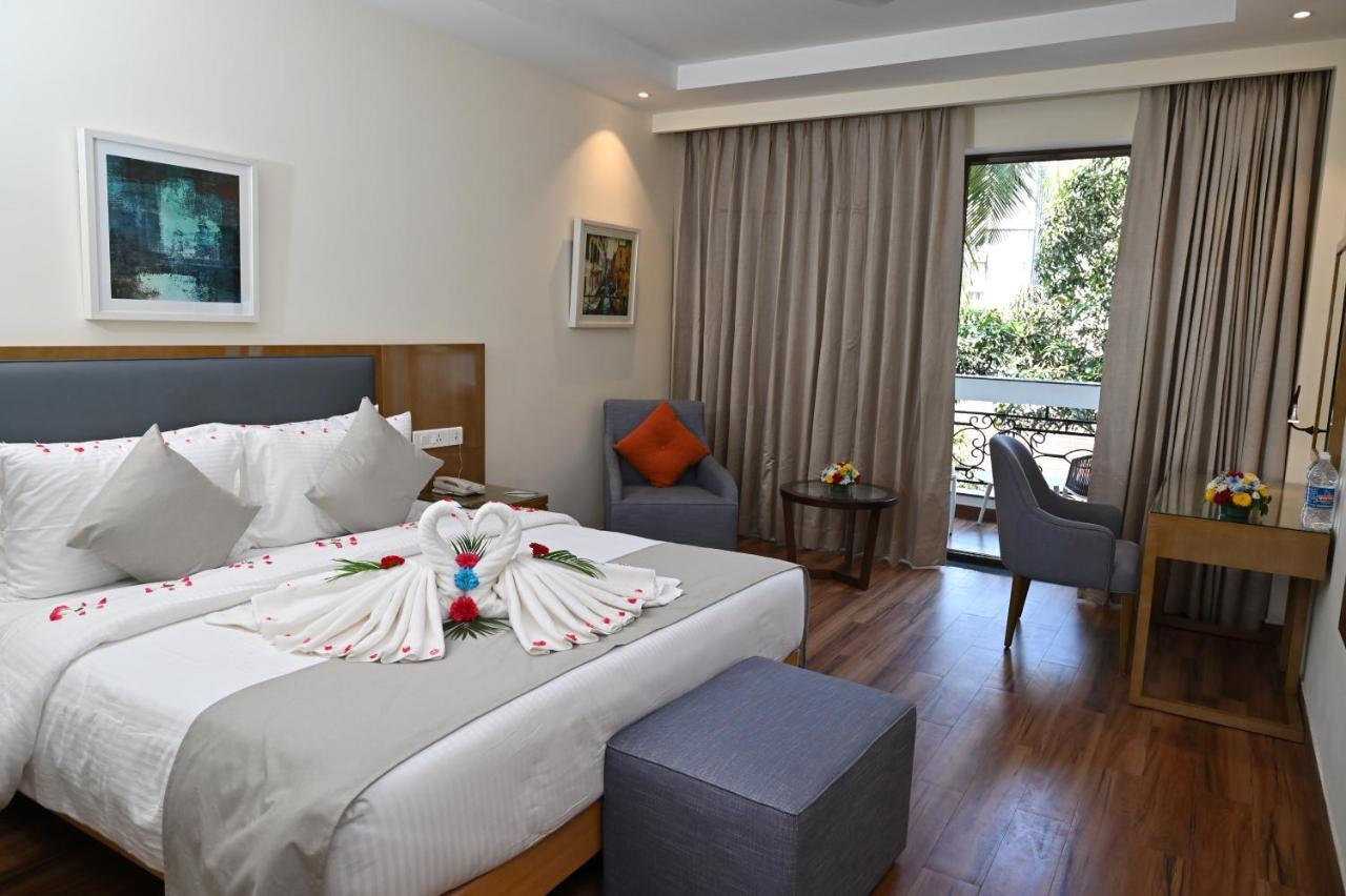 Resort The Lohias, Goa Candolim Exterior photo