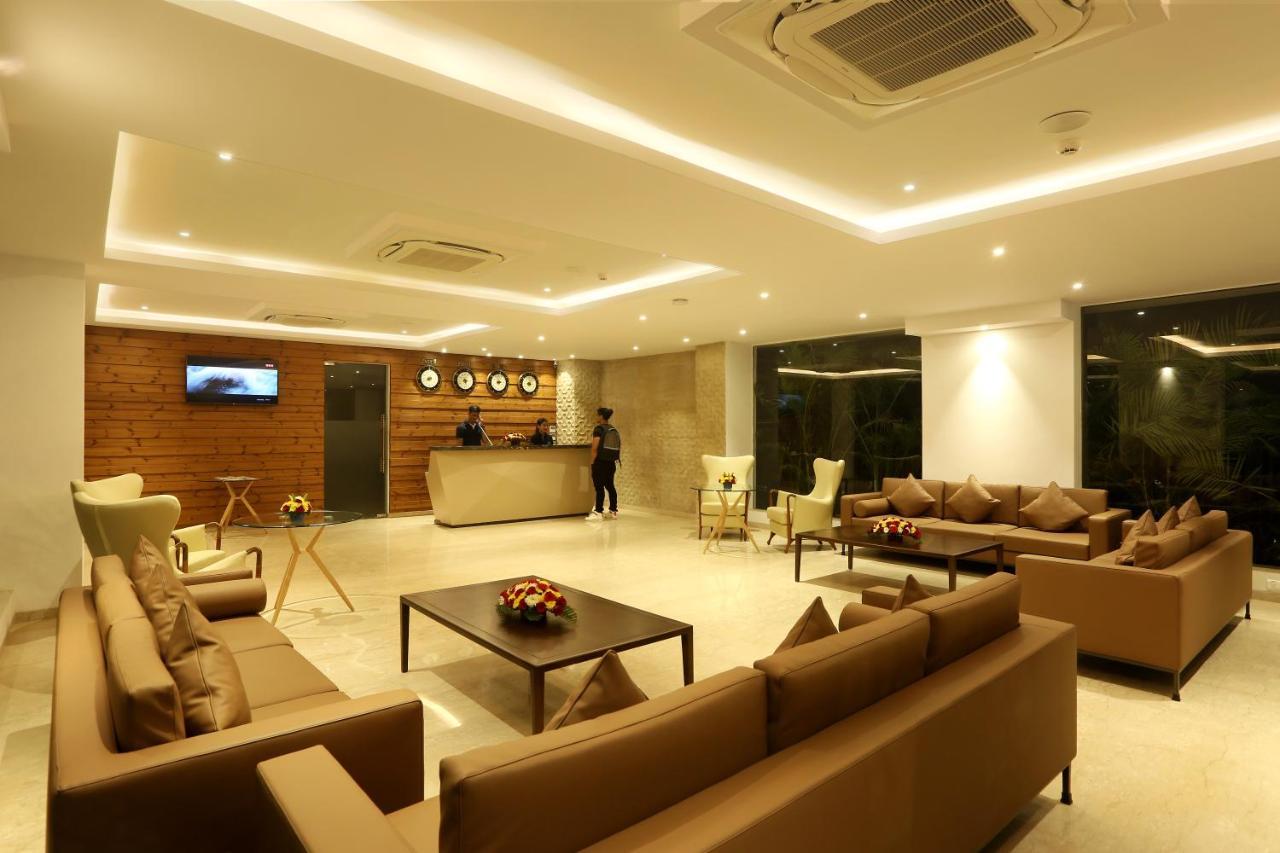 Resort The Lohias, Goa Candolim Exterior photo