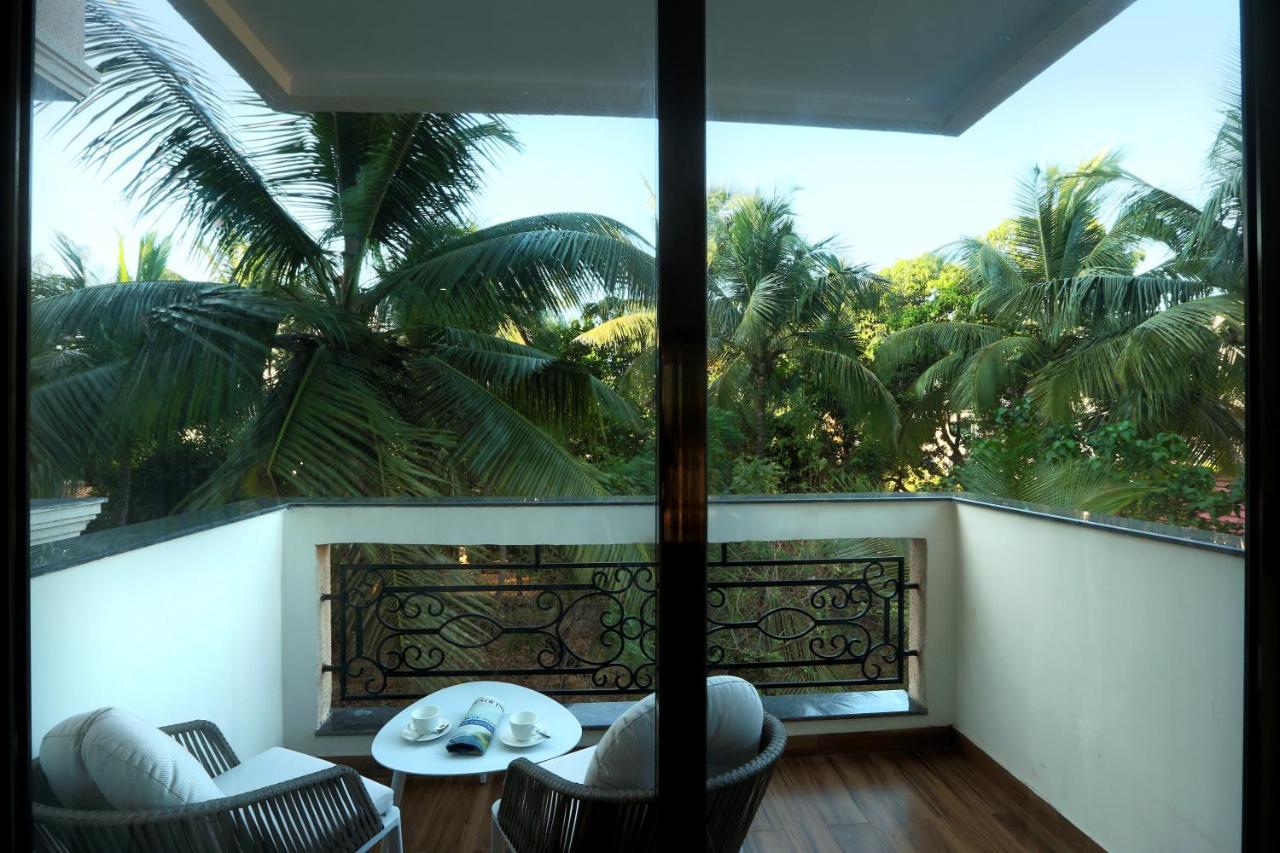Resort The Lohias, Goa Candolim Exterior photo